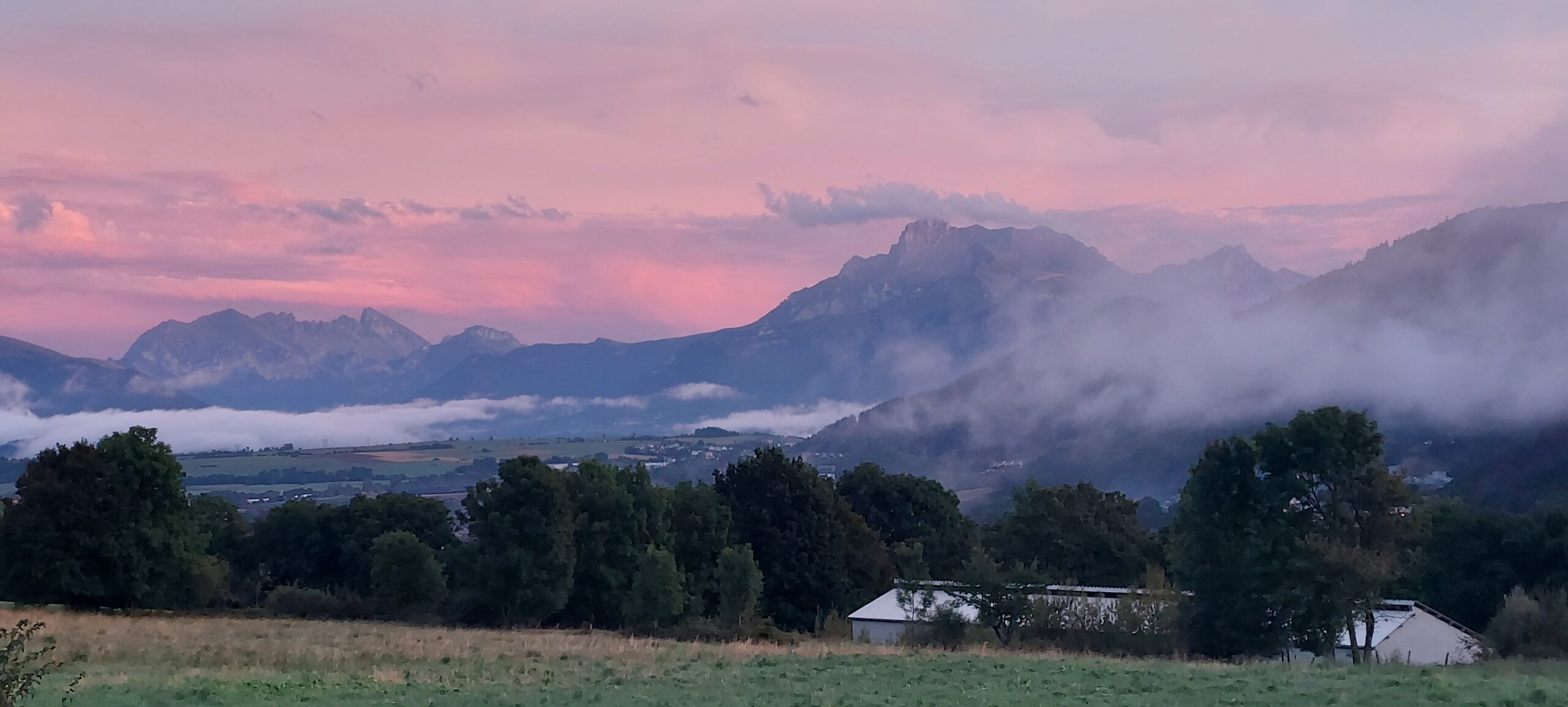 The Art of Drawing Readers In: Your attractive post title goes here